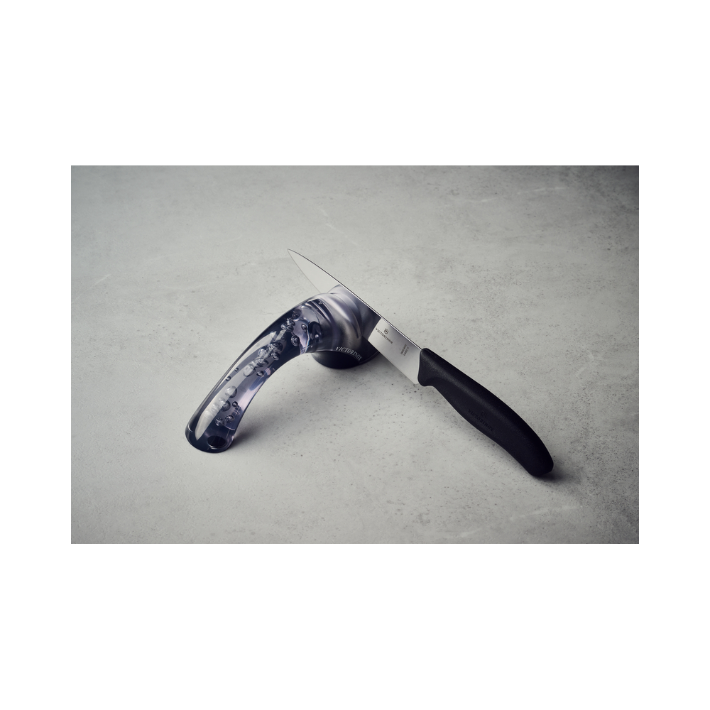 [VIC-6.8003.15B] Chef's Knife, Swiss Classic, 15cm, Straight, Black, Blister